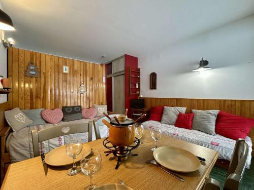Studio au pied des pistes pour 4 pers. avec Parking - FR-1-525-306