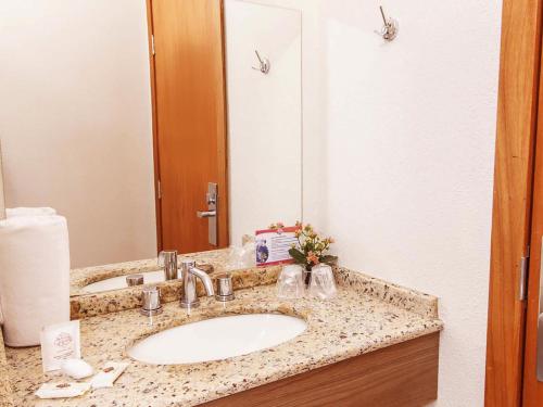 Vonios kambarys apgyvendinimo įstaigoje Hotel 10 Ponta Grossa