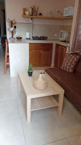 Cuina o zona de cuina de Floh-Jo Tiny House