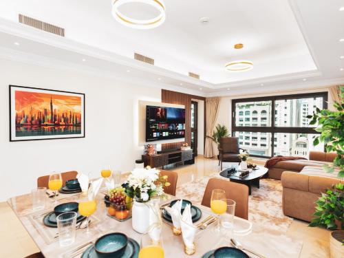 New Fairmont Residence Private Beach club access Palm Jumeirah photo 3