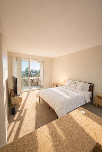 Luxury 1BR & 2BR Near Venice Beach MDR Retreat with Pool & Spa photo 47
