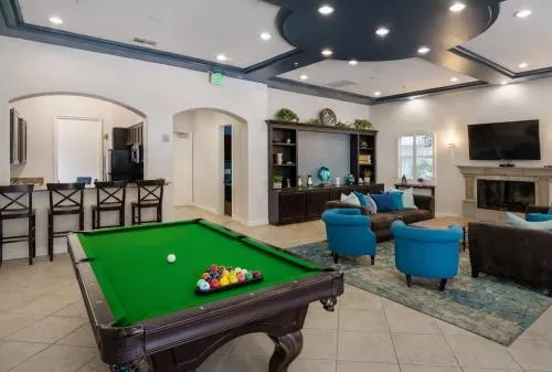 Luxury 1BR & 2BR Near Venice Beach MDR Retreat with Pool & Spa photo 4
