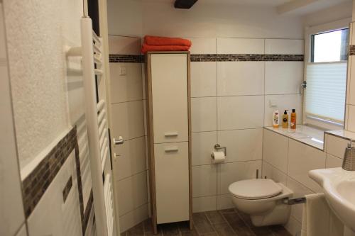 Ένα μπάνιο στο Ferienhaus Achtern Diek
