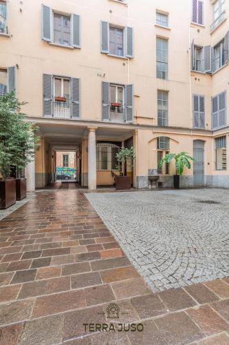 Enrico's Apartment in Porta Venezia