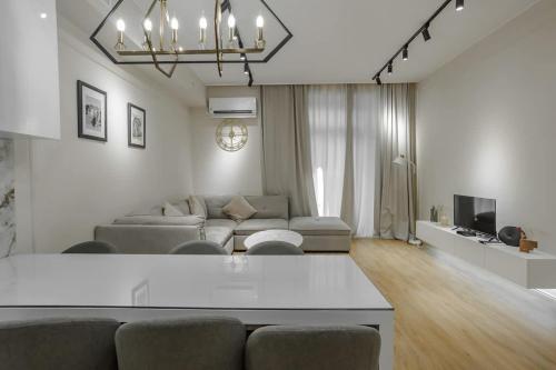 Cozy designer apartment on trendy Tumanyan Street
