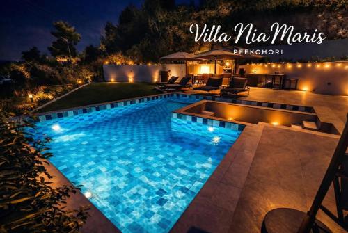 Villa NiaMaris, Deluxe, Sea View, BBQ, Private Pool, 80m to the Beach