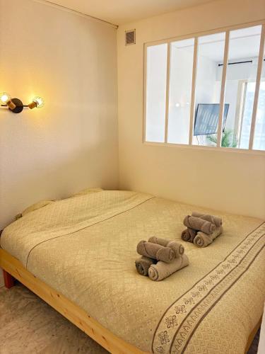Bel appartement renove avec balcon Antibes centre