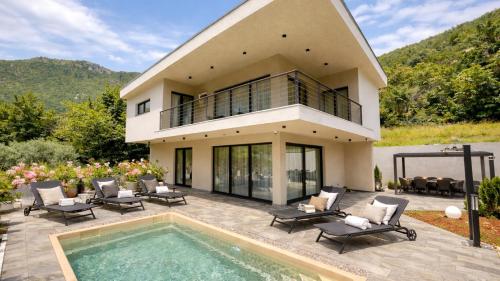 Luxury Villa Draga Pearl near Sea by Villas Guide