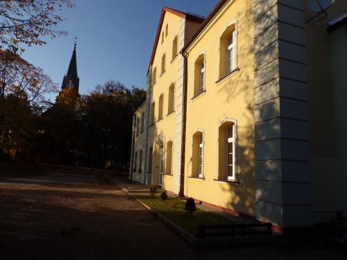 Budynek, w którym mieści się apartament