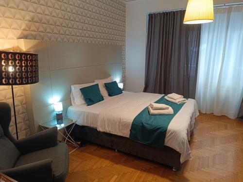 Plaka Hideaway Suite