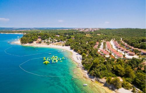 Nice Stacaravan In Pula With House Sea View