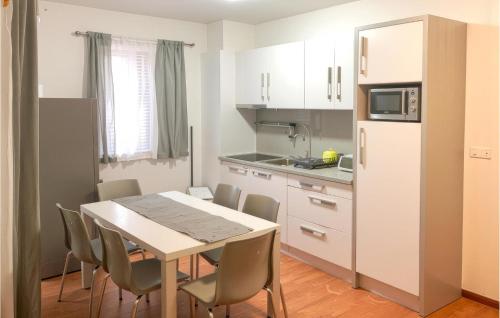 Cozy Apartment In Medulin
