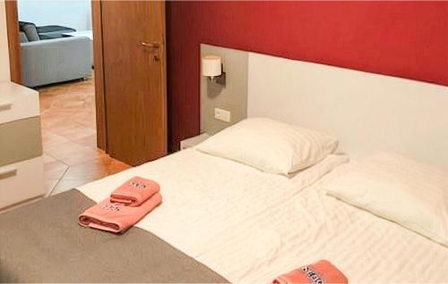 Cozy Apartment In Medulin