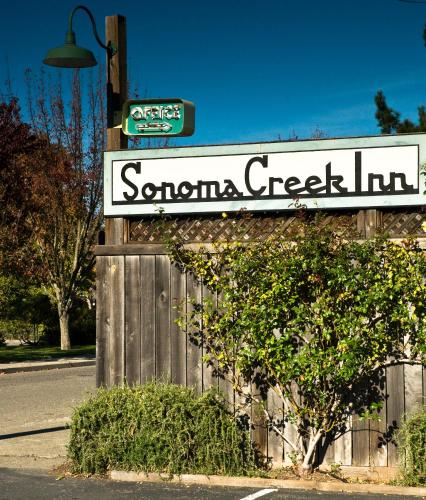 Certifikát, hodnocení, plakát nebo jiný dokument vystavený v ubytování Sonoma Creek Inn