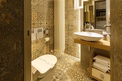 Salle de bains dans l'établissement Hotel Anna
