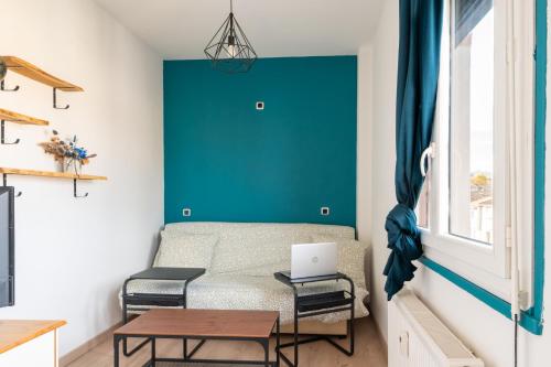 Lova arba lovos apgyvendinimo įstaigoje Le Cocon Bleu