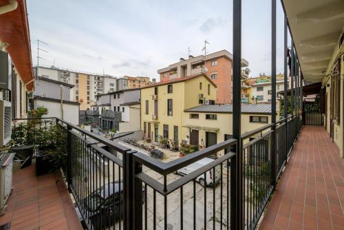 tHE Natural Spot - Tortona