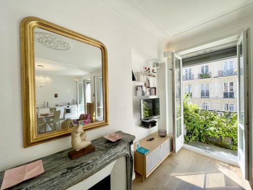 Parisian Home 2 bedrooms Montorgueil 090