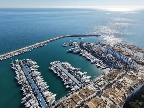 Apartamento dentro de Puerto Banus