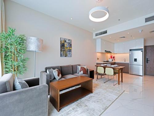 Well-Maintained 2-Bedroom Apartment Al Furjan-207