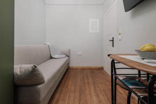 Ella Hestia Studio - Steps from Spianada!