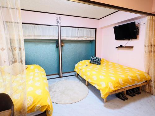 401 - Tokyo Ueno, 5 Min to Uguisudani Station, Entire Apartment for 4