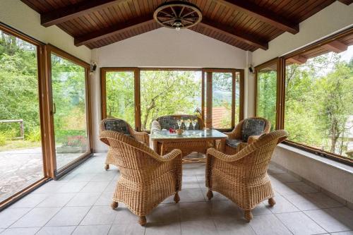 At Peskar's a charming countryside house