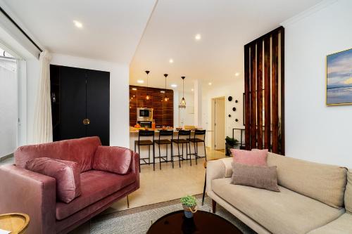 WHome Coastal Elegance in Central Cascais