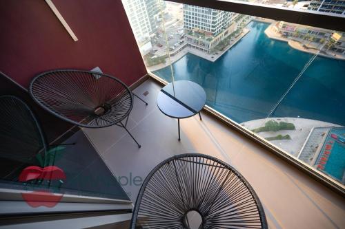 High Floor With Full Lake View