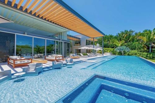 an image of a swimming pool in a house at Villa Brisa in Punta Mita in Punta Mita