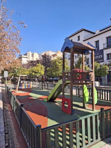 Large apartment in Albayzin & Center