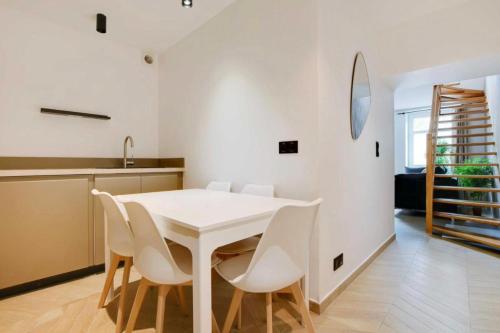 REPUBLIQUE - Cozy Apartment 6P L001