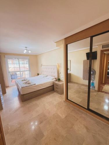 Large Apartment with Sea Views & Terrace