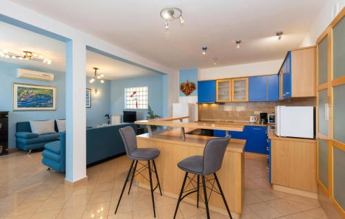 4 Bedroom Amazing Apartment In Labin
