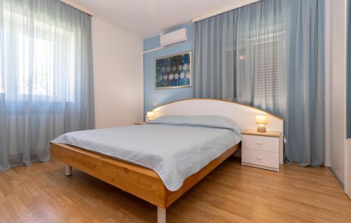 4 Bedroom Amazing Apartment In Labin
