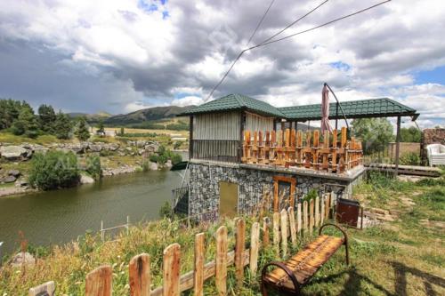 Full Panorama Guest House