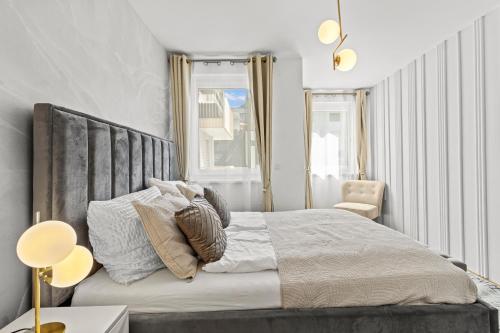 Spacious 3-BR - Balcony - Onsite Parking 19,90 per Day