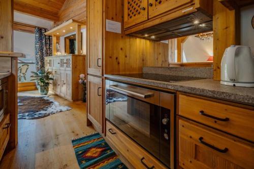 Astoria - UltraCentral 140m2 Balcons Vues Balneo Sauna