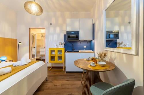 Superstay - Revel 9 - Isola