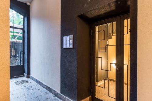 Superstay - Revel 9 - Isola