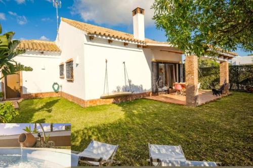 Casa ZAHOMAR con piscina exterior