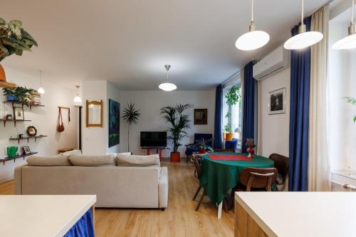 Cozy Apartment Near Chișinău Pedestrian Street