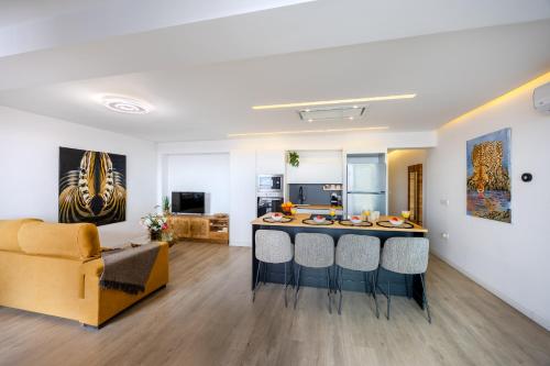 Fidalsa Penthouse Complex