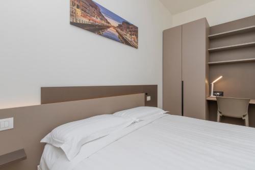 I-Host - Modern B&B Citylife Bovisa