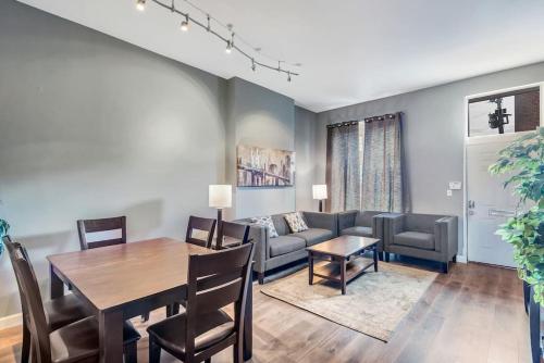 Gallery image of Settle into Soulard 6 beds 2 full baths in Saint Louis