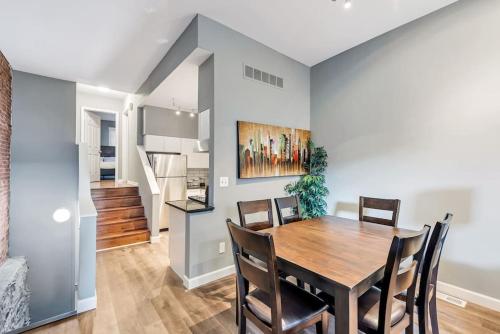 Gallery image of Settle into Soulard 6 beds 2 full baths in Saint Louis