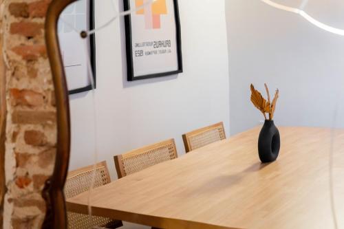 San Vicente Ferrer Top Floor 2BR ALQUILER TEMPORAL