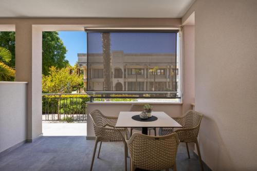 Stay in the heart of Poreč - 50m to the beach