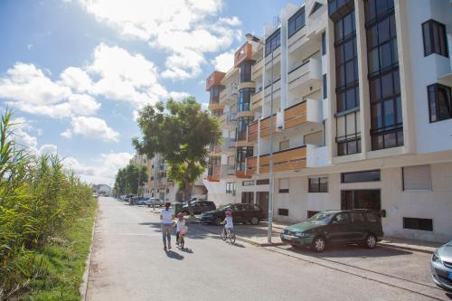 Sea Surf & The City- Beach Apt-Air Cond