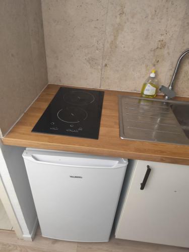 Studio near Marseille beach located in the golden square